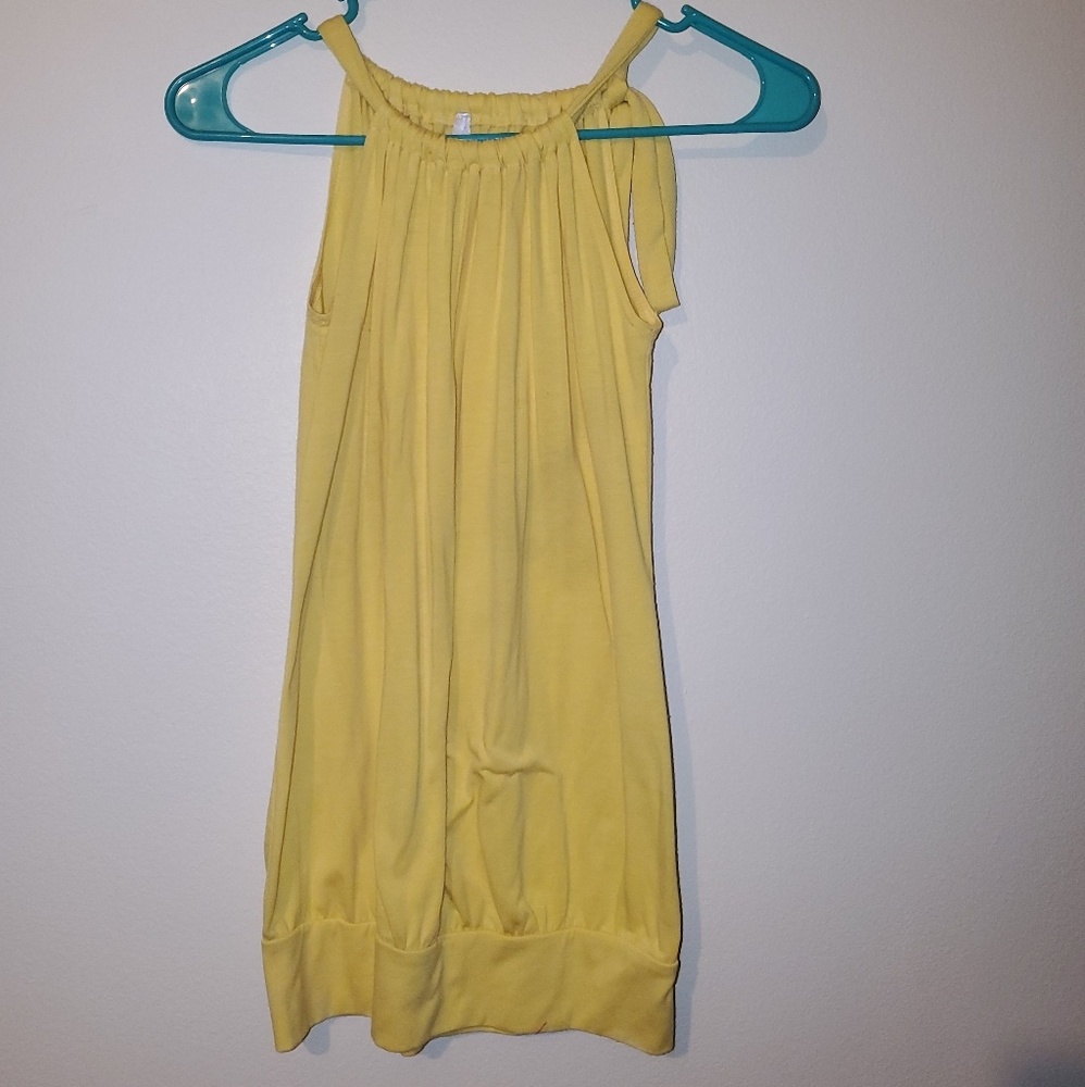 Adorable Yellow Tank Top - Picture 4 of 5